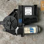 VW GOLF V_OCTAVIA II_jobb első ablakemelő motor 1K0 959 792 G fotó