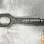 VW GOLF V * vonószem 1T0 805 615 fotó