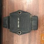 AUDI A4 B5 * gyújtásvezérlő 8D0 905 351 fotó