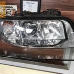 AUDI A6 C5 * jobb Xenon fényszóró ( fül javított) fotó