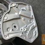 SKODA OCTAVIA II bal hátsó ablakemelő szerkezet 1Z0 839 655 F fotó