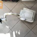 VW GOLF V ablakmosó tartály motorral fotó