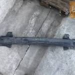 VW GOLF IV ** első lökhárító merevítő fotó