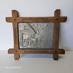 Falikép fa keretben – kovácsműhely jelenet, ón dombormű, 49×44 cm fotó