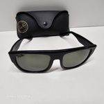 Ray-Ban napszemüveg tokkal – szép állapot, UV lencsékkel. fotó