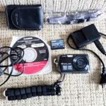Casio Exilim fényképezőgép sok tartozékkal állvány akku tok töltő fotó