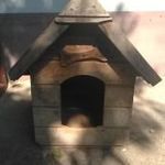 Fa Kutyaház, kisméretű kutyának fotó