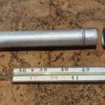 Retro higanyos lázmérő hőmérő fém tokban szocreál orvos egészségügy fotó