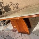 Gyönyörű , különleges dohányzóasztal cseresznyefából márványlap boritással eladó fotó