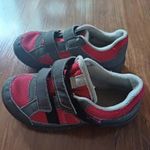 Lány 31-es Decathlon cipő fotó