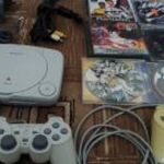 Playstation 1 játékkonzol 2db kontrollerrel, játékokkal, memória kártyával (Chippelt) - Tesztelve! fotó