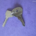 Retro Lada autó- és slusszkulcs fotó