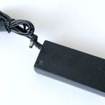 Ingenico egyenáramú tápegység bankkártya terminálhoz, 8V, 3A, 24W fotó