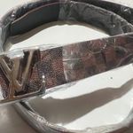 Louis Vuitton öv, KÉSZLETEN, utolsó darab fotó