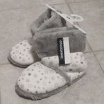 INEXTENSO fehér hópehely csillag mintás SZŐRME béléses 33 HÁZI CIPŐ MAMUSZ r72 fotó
