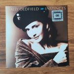 Sally Oldfield / Instincts CBS 463007 1 fotó