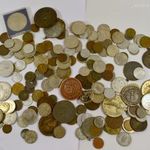 84 DEKÁNYI ÉRDEKES RÉGI FŐLEG FÉMPÉNZ , ÉRME ÉS EGYEBEK GYŰJTEMÉNYE ... FIÓK LELET ! fotó