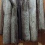 Női nutria bunda és sapka eladó fotó