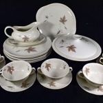 ROYAL DOULTON PORCELÁN ÉTKÉSZLET LEVESES CSÉSZÉKKEL X !!! fotó