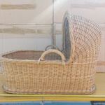 Fonott babakosár mózeskosár fotó