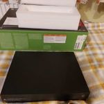 XBOX ONE X 1TB fotó