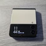 Samsung Galaxy Z Flip 3 fotó