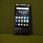 BLACKBERRY KEYONE 3GB/ 32GB B100-2 fotó
