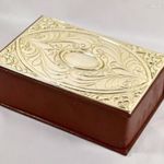 GYÖNYÖRŰ 925 EZÜST DOMBORMŰVEL OLASZ BŐR ÉKSZERES DOBOZ TÜKÖRREL fotó