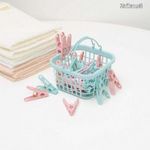 Ruhacsipeszek kosárban 24 db csipesz fotó