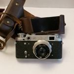 FED-2 FÉNYKÉPEZŐGÉP TOKJÁBAN MŰKÖDIK fotó