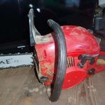 benzines fűrész alkatrésznek fotó