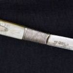 MESESZÉP ANTIK 925 EZÜST PENGÉS ÉS TOKOS GYÖNGYHÁZ BERAKÁSOS NŐI BICSKA KÜLÖNLEGESSÉG X !!! fotó