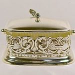 KRISTÁLY BETÉTTEL DEKORATÍV EZÜSTÖZÖTT FEDELES CUKORTARTÓ KANALÁVAL X fotó