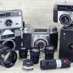 Öt darab retro defektes fényképezőgép - öt darab defektes objektív és egy valami fotó