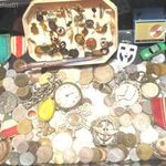 FIÓKLELET HEGYATÉKBÓL! ~1, 5 KG. RÉGI MAGYAR ÉS KŰLFŐLDI ÉRME JELVÉNY , KITÜNTETÉS......1 FORINTRÓL! fotó