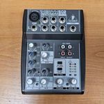 Behringer Xenyx 502 5 csatornás analóg keverőpult fotó