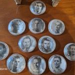 Aranycsapat. Gombfoci ritkaság, 1954-ből! fotó