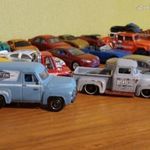 Garázsvásár! 33 db használt kisautó, Matchbox, Mattel Hot Wheels, Welly, Bburago, stb. fotó