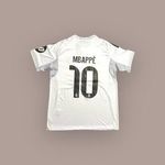Kylian Mbappe Real Madrid hazai fehér férfi mez fotó