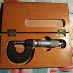 MOM Mikrométer fotó