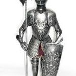 KÖZÉPKORI LOVAG FÉMLEMEZ VÉRTEZETTEL , MELY OROSZLÁNOS DÍSZÍTÉSSEL BÍR fotó