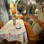 Tömör fából készült osztrák ebédlő sarok asztallal eladó fotó