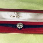 OMEGA KARÓRA, GARANTÁLTAN EREDETI NŐI KARÓRA EREDETI DOBOZÁBAN fotó