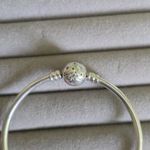 Pandora ezüst merev karkötő (36) 5, 5 cm átmérőjű fotó