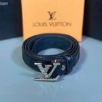 Louis Vuitton öv fotó