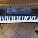 CASIO/JAPÁN/ 61 billentyűs elektromos SZINTETIZÁTOR ÁLLVÁNNYAL fotó