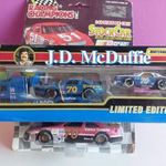 Matchbox TEAM CONVOY+ Nascar champions 1: 43 J.D.McDUFFIE ritka méret fotó