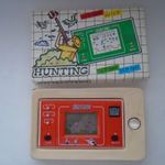 KVARCJÁTÉK VADÁSZAT 1980-AS ÉVEK EREDETI DOBOZÁBAN MŰKÖDŐ!!!!!! fotó