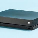 Xbox One X 1Tb eladó, HIBÁS!!!, nem ad képet! fotó