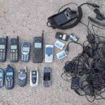 12 db régi mobiltelefon, sok tartozékkal, egyben, Nokia, Siemens, Sony Ericcson, Nokia 2110 fotó